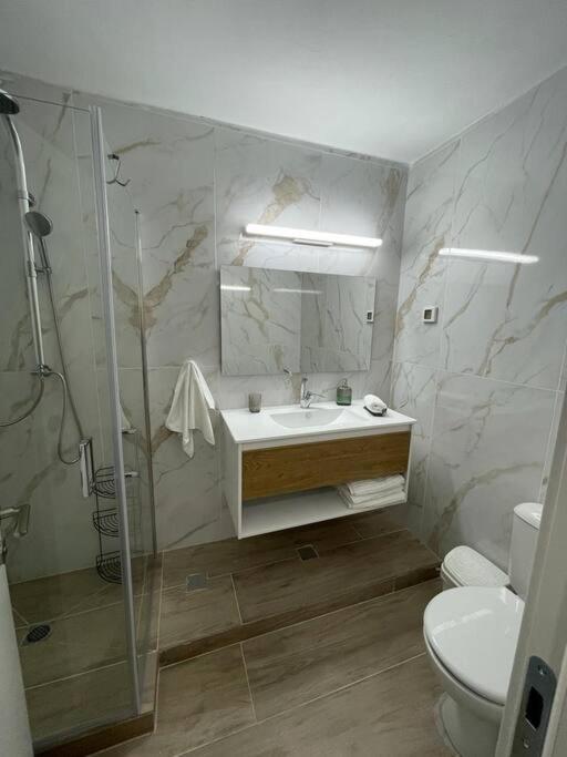 Dc Apartments - 2 Bedrooms Near The Beach 엘라트 외부 사진